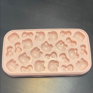💖5 for $25😻 Pink Silicone Hello Kitty Ice Tray